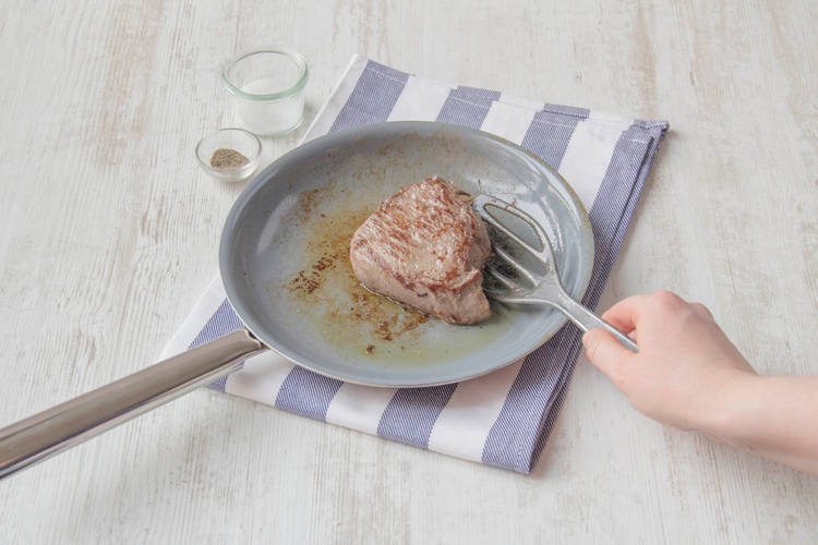 Steak zubereiten