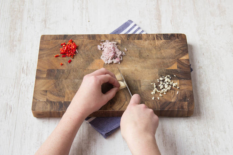Chop the garlic