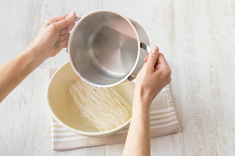 Prepare noodles