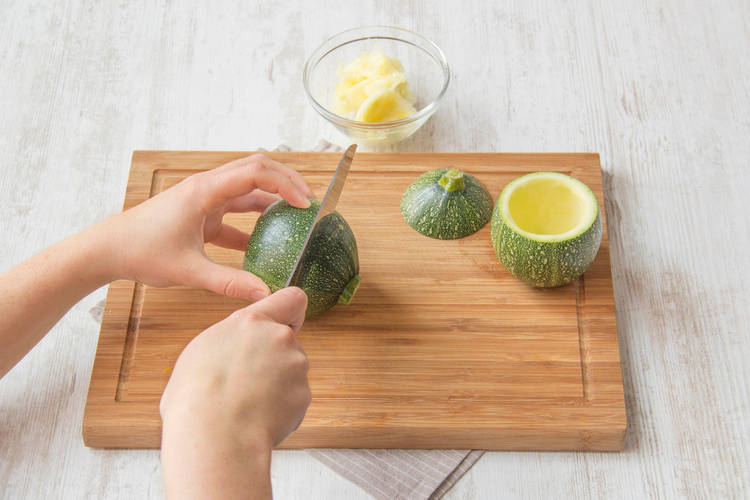 Zucchini zubereiten