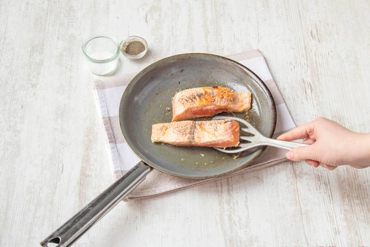 Bak de zalmfilet