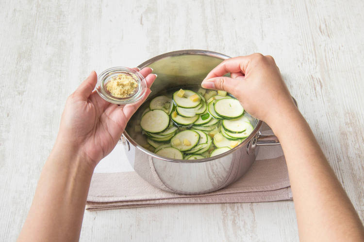 Laat zachtjes 15 minuten koken