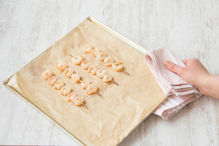 Bake the shrimp skewers