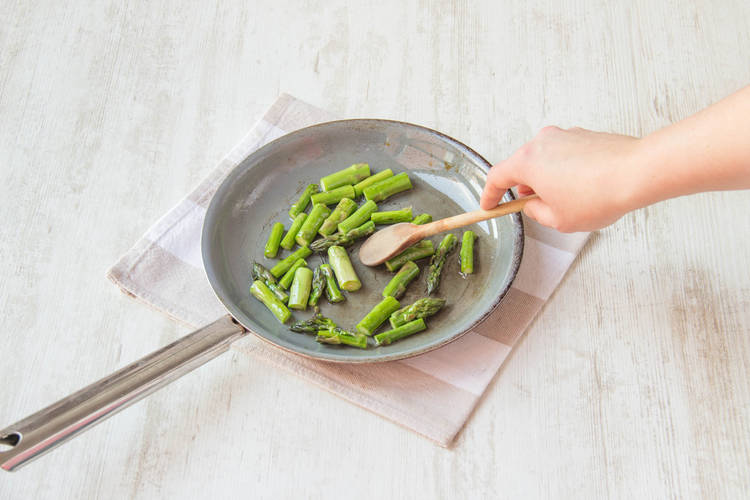Fry the asparagus
