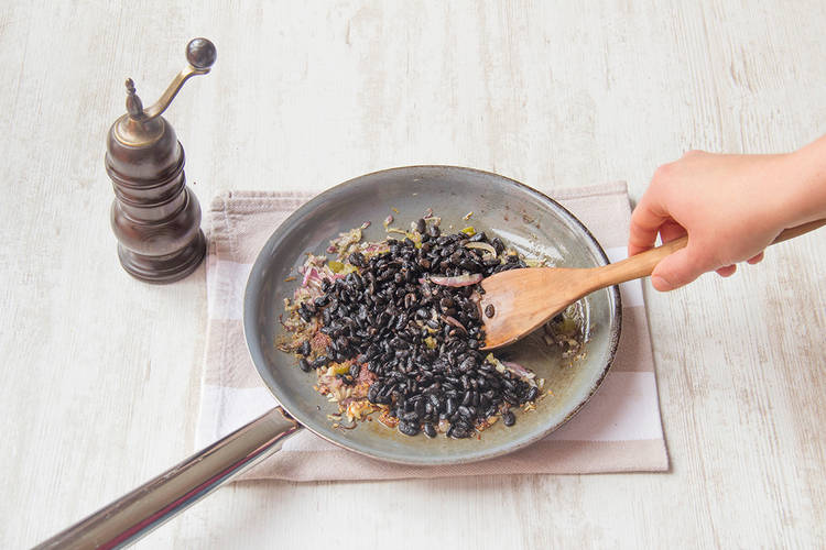 Add blackbeans to pan