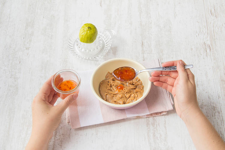 Mix the peanut butter with the sweet chilli sauce and lime juice