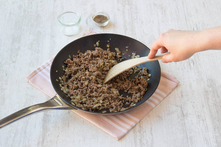 Cook your lamb, spices and olives