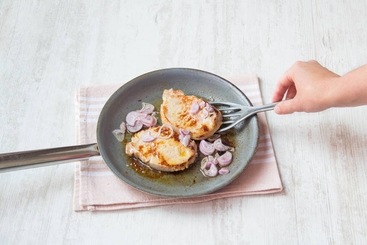 Fleisch anbraten
