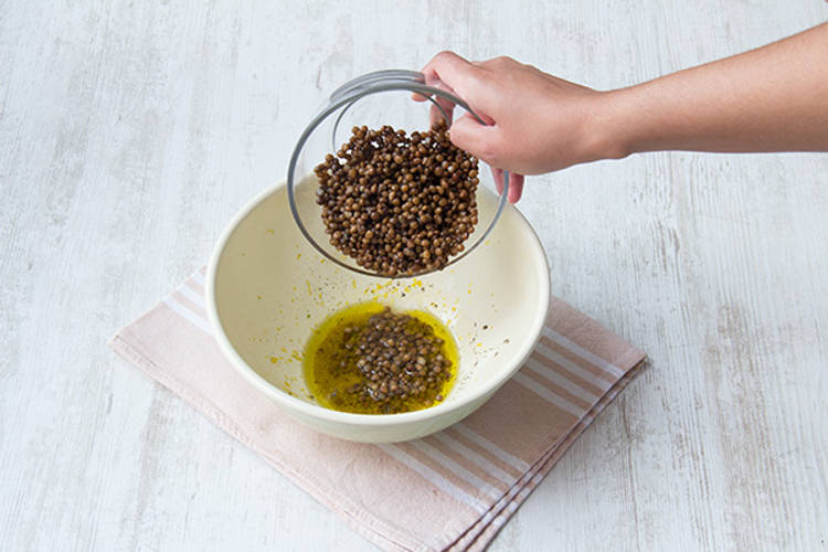 Dress the lentils