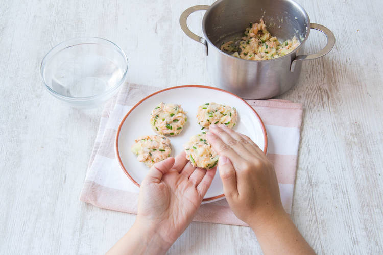Shape fishcakes