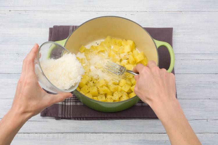 Mash the potatoes