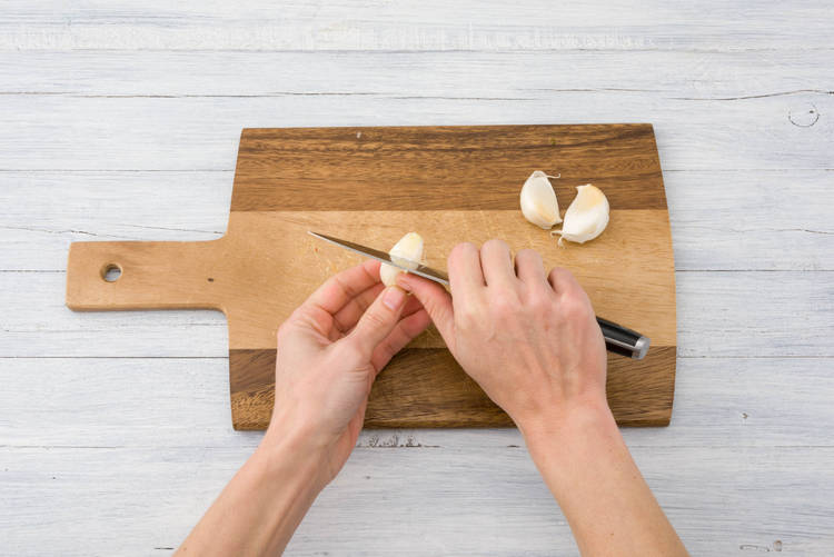 Knoblauch zubereiten