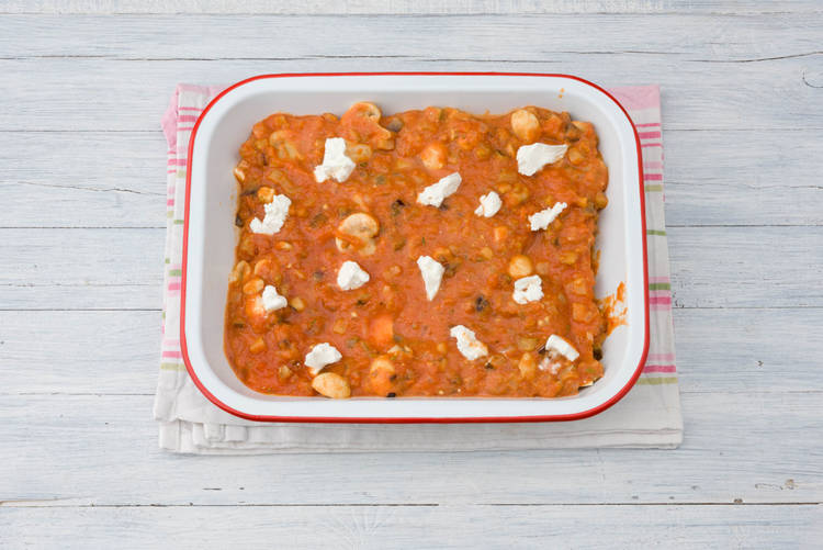 Wissel saus af met lasagnebladen.
