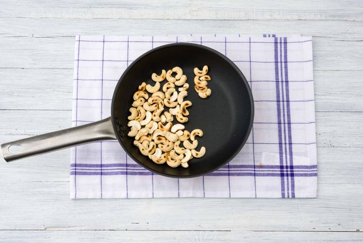 Cashewkerne anrösten
