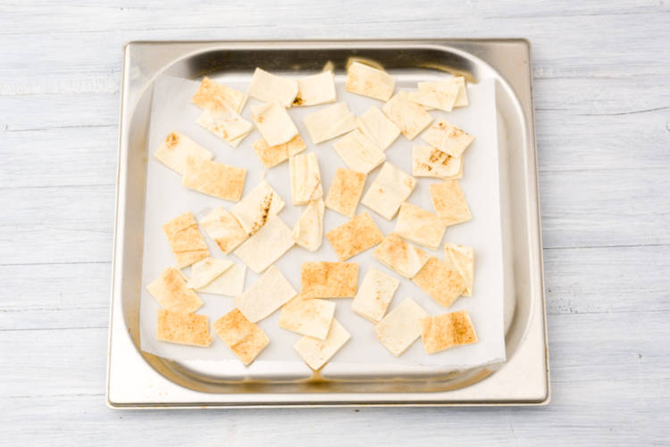 Bake the Lebanese bread strips