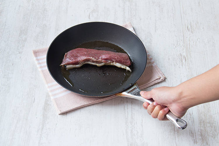 Cook the lamb