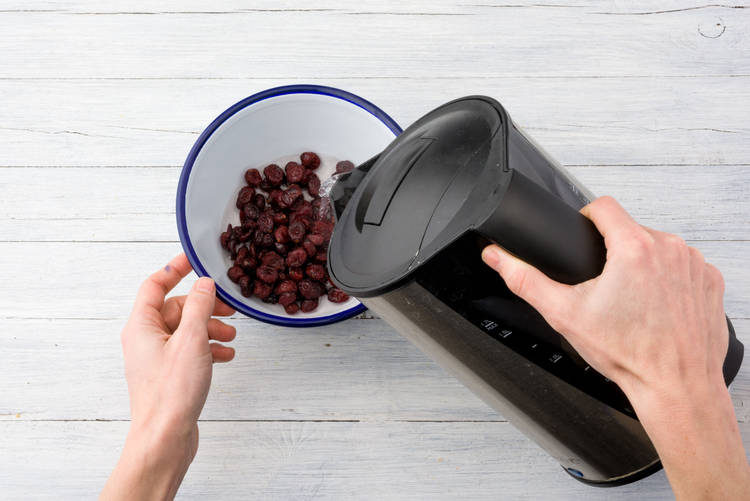 Soak the cranberries
