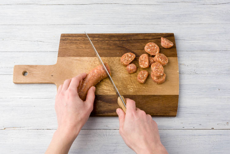 Chorizo klein schneiden