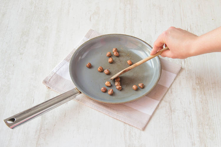 Toast your hazelnuts