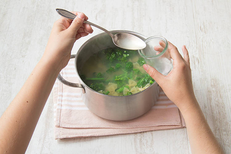 Reserving 1⁄2 cup of the pasta water