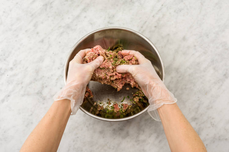 Prepare the mince