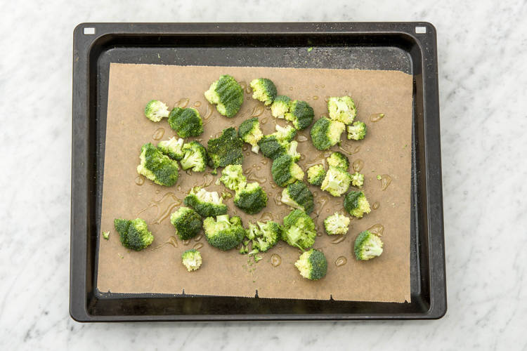 Cook the broccoli