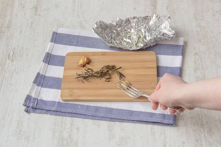 Make the vinaigrette