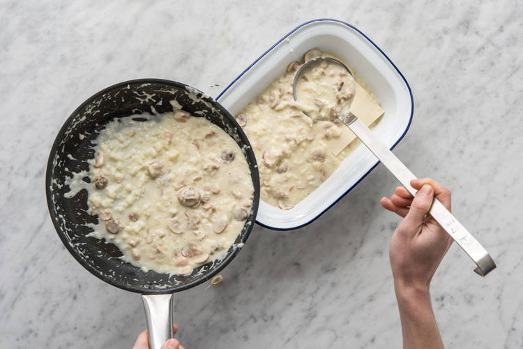 Maak de lasagne.