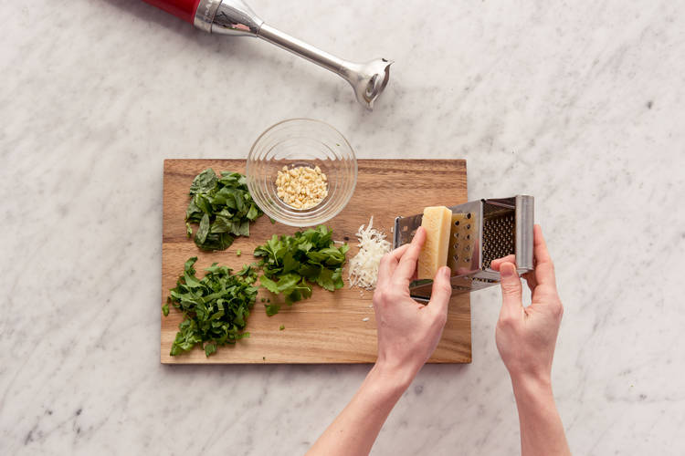 Pesto vorbereiten
