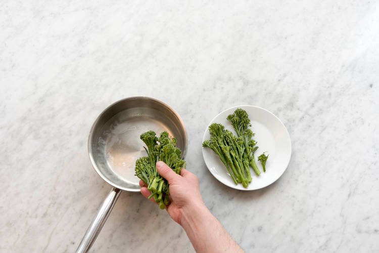 Brokkolini blanchieren