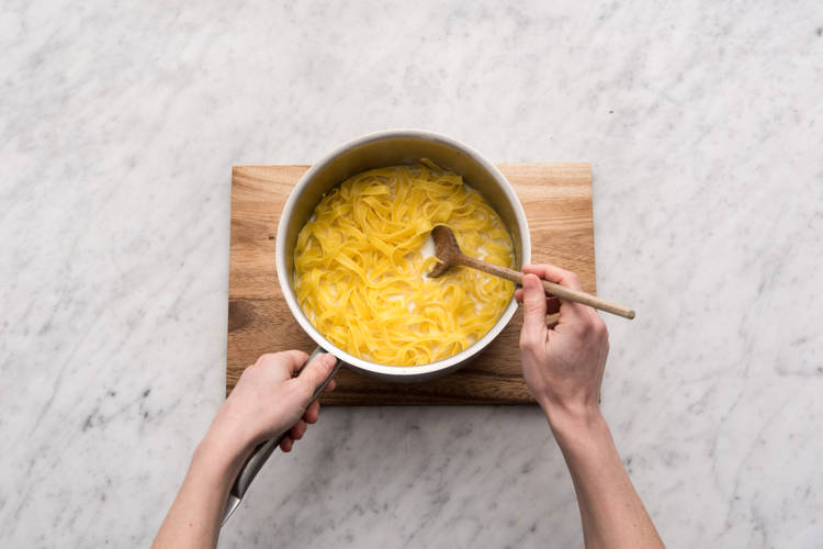 Simmer the pasta