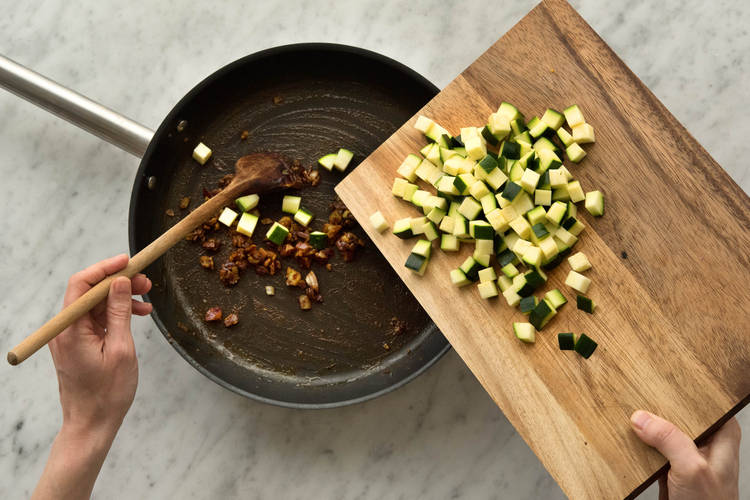 Zucchini anbraten