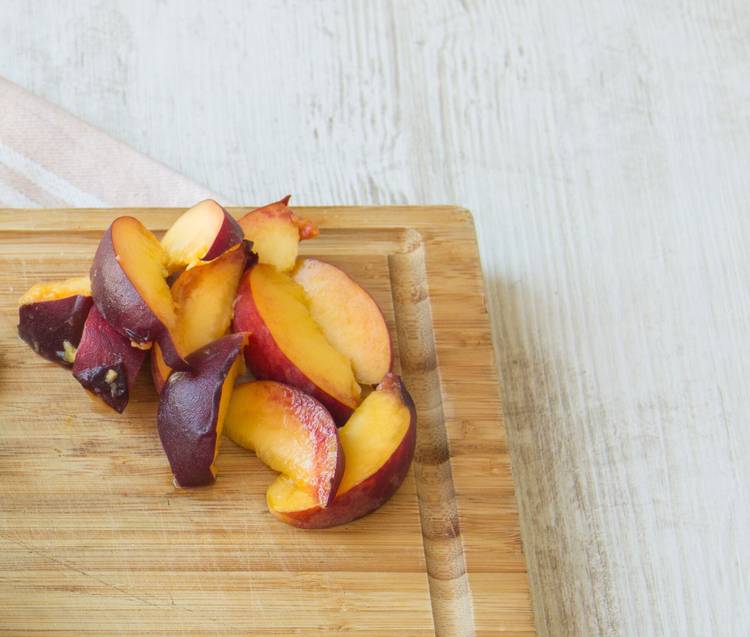 Prep the peach