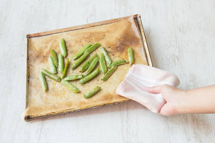 Broil the snap peas