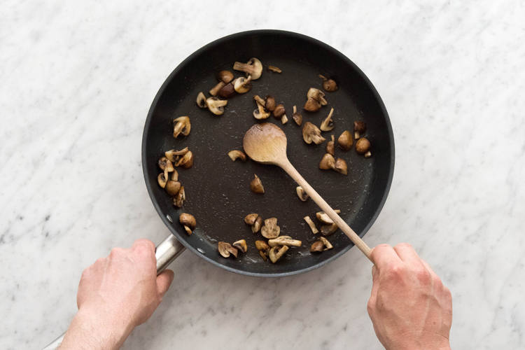 Champignons anbraten