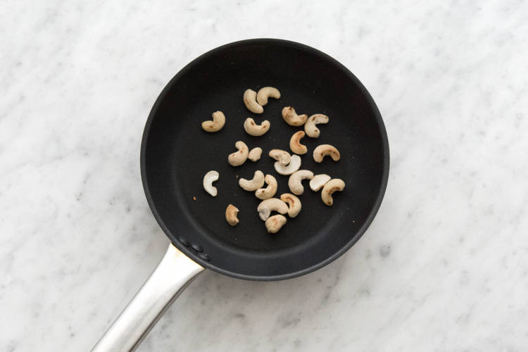 Cashewkerne anrösten