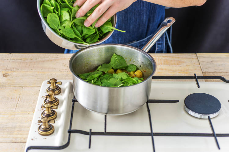 Finish the Sag Aloo