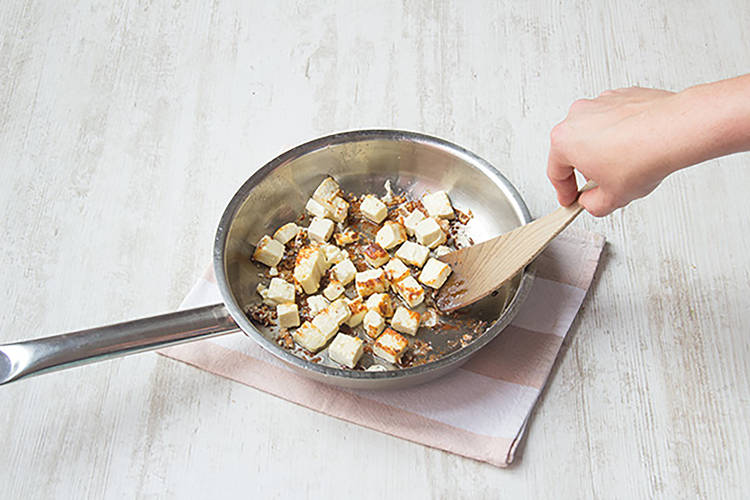 Cook the paneer cheese