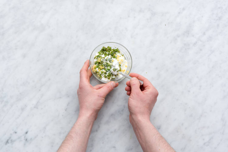 Prepare tzatziki.