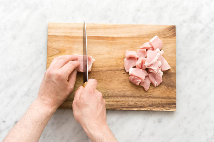 Schweinefleisch zuschneiden