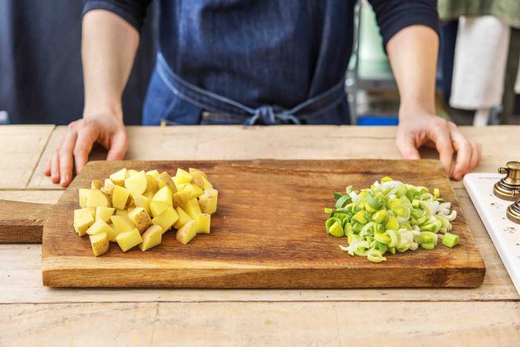 Prep potato.