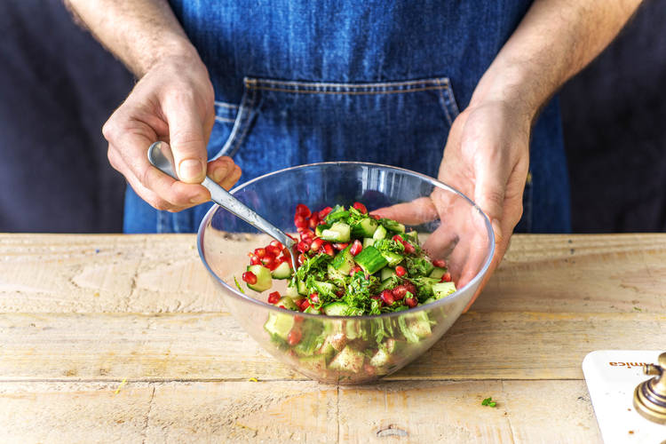 Make the salsa