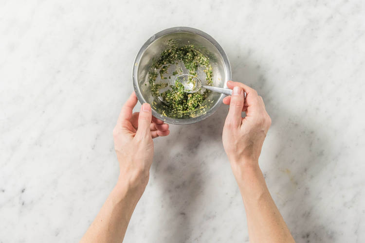 Dukkah-Kräutermischung herstellen