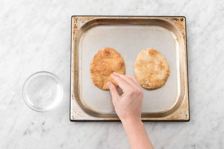 Naanbrood in de oven