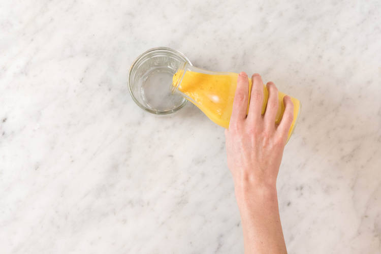 Fertigen Smoothie servieren