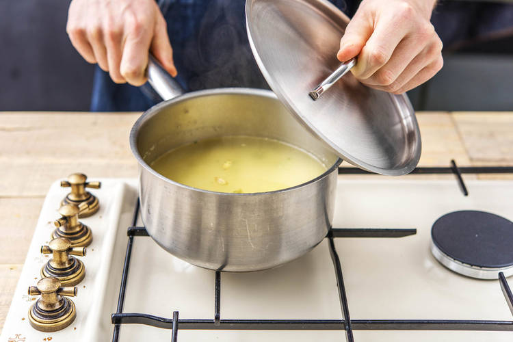 cook the rice