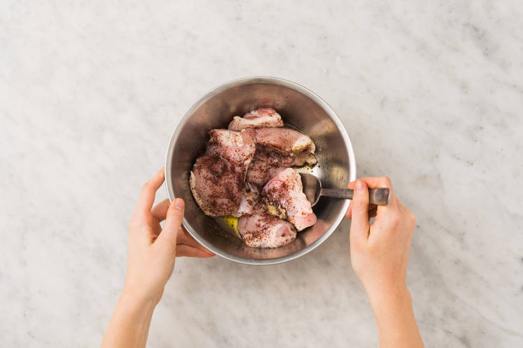 3 PRÉPARER LE POULET