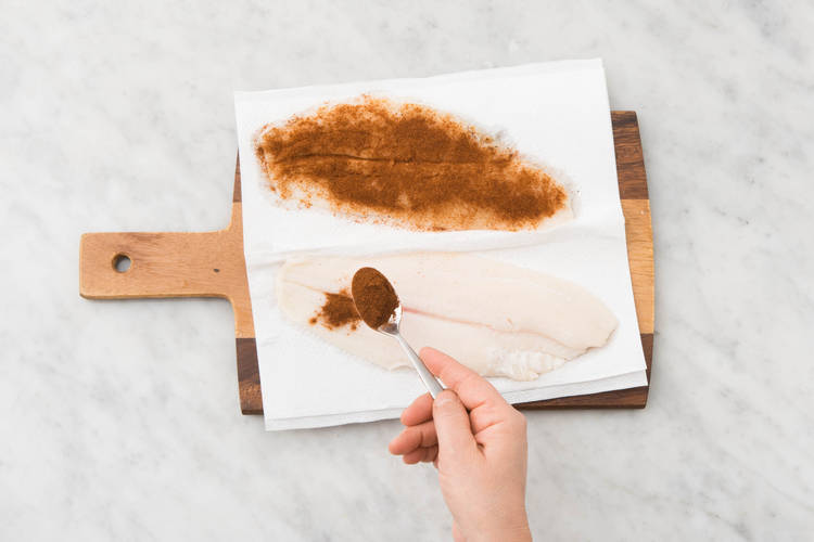 Assaisonner le poisson