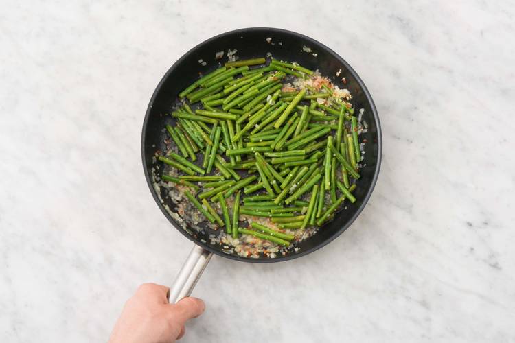 Préparer le sayur de haricots