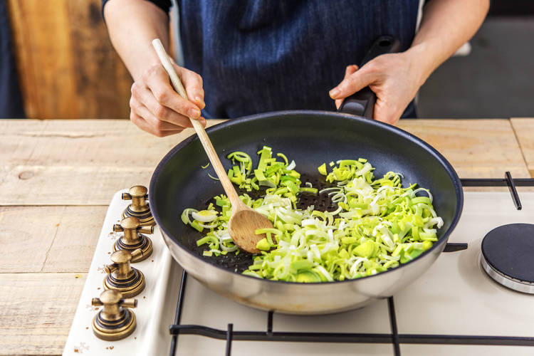 Stir-Fry the Leek